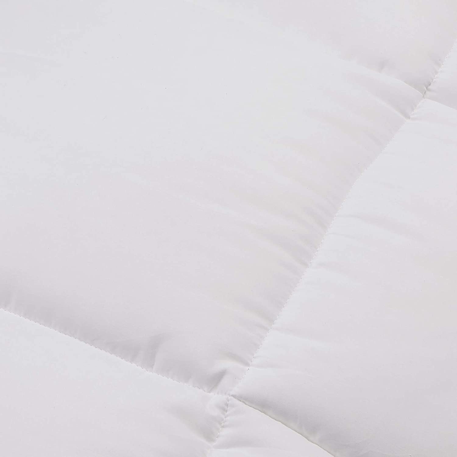 All-Season Quilted Comforter - Corner Duvet Tabs - Hypoallergenic - Plush Microfiber Fill - Machine Washable - Duvet Insert