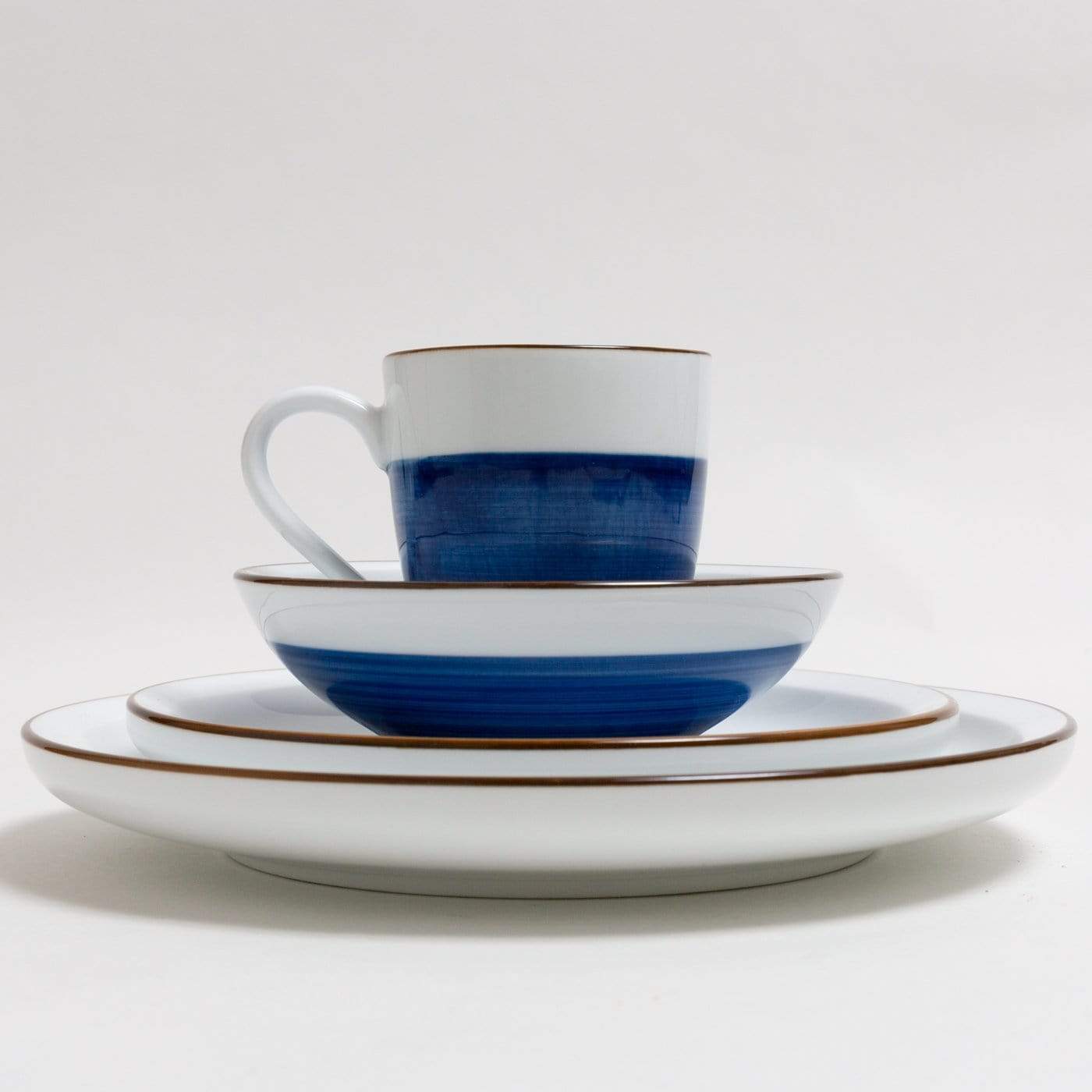 (Store Closing Sale) Flur Dinnerware Set