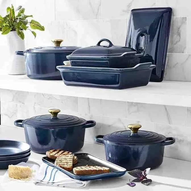 21-piece Signature Cast Iron Cookware Set