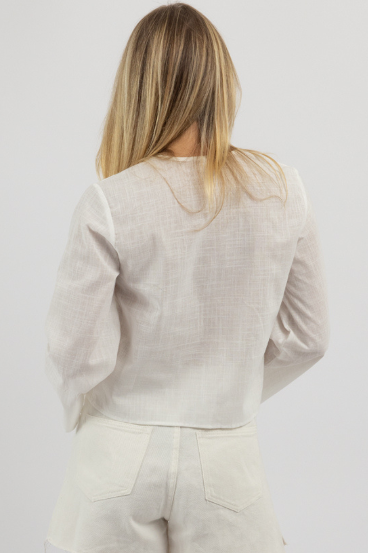 SIGNATURE LONG SLEEVE LINEN TIE TOP