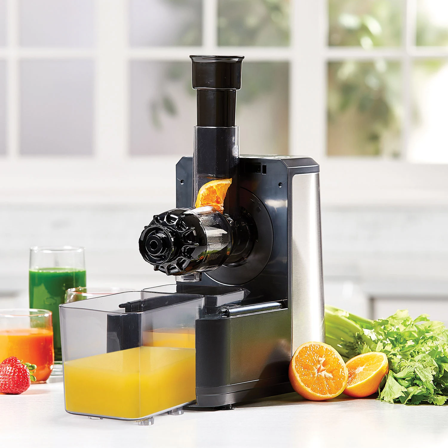 (Store Closing Sale) Pasta Machine with Juicer/Frozen Dessert and Meat Grinder Attachments