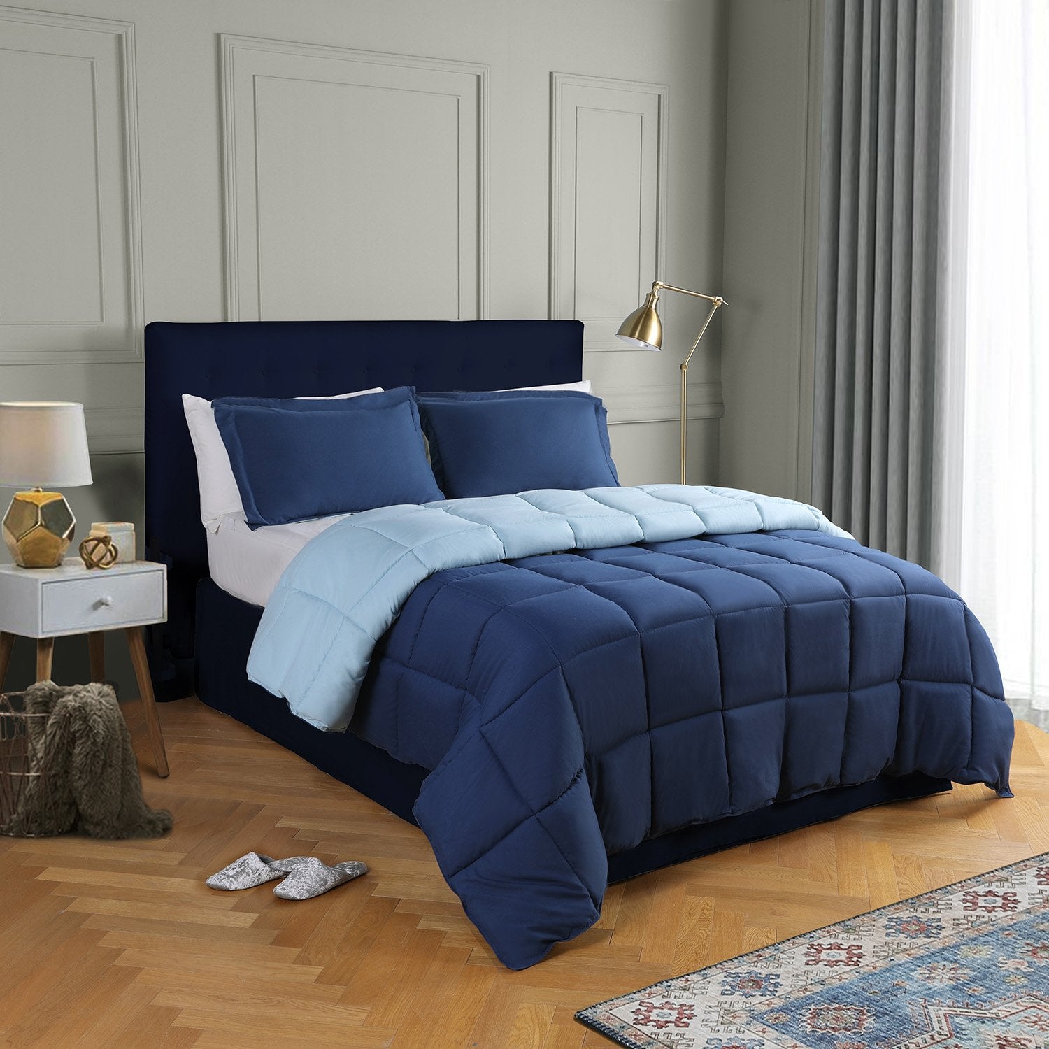 All Season Lightweight Down Alternative Comforter Set