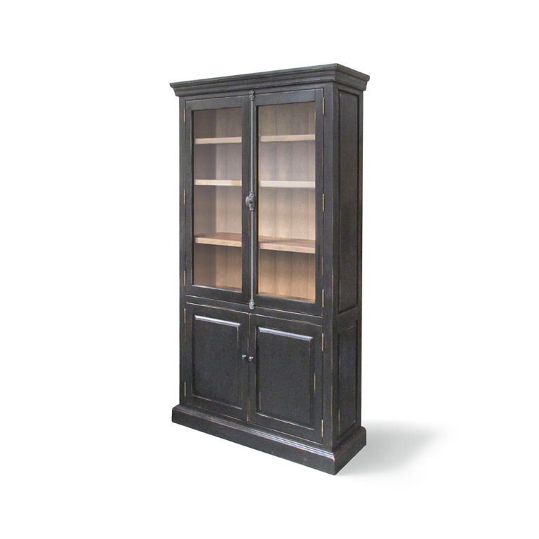 Store Closing Sale - Wellington / Display Cabinet