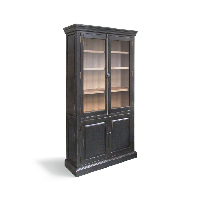 Store Closing Sale - Wellington / Display Cabinet