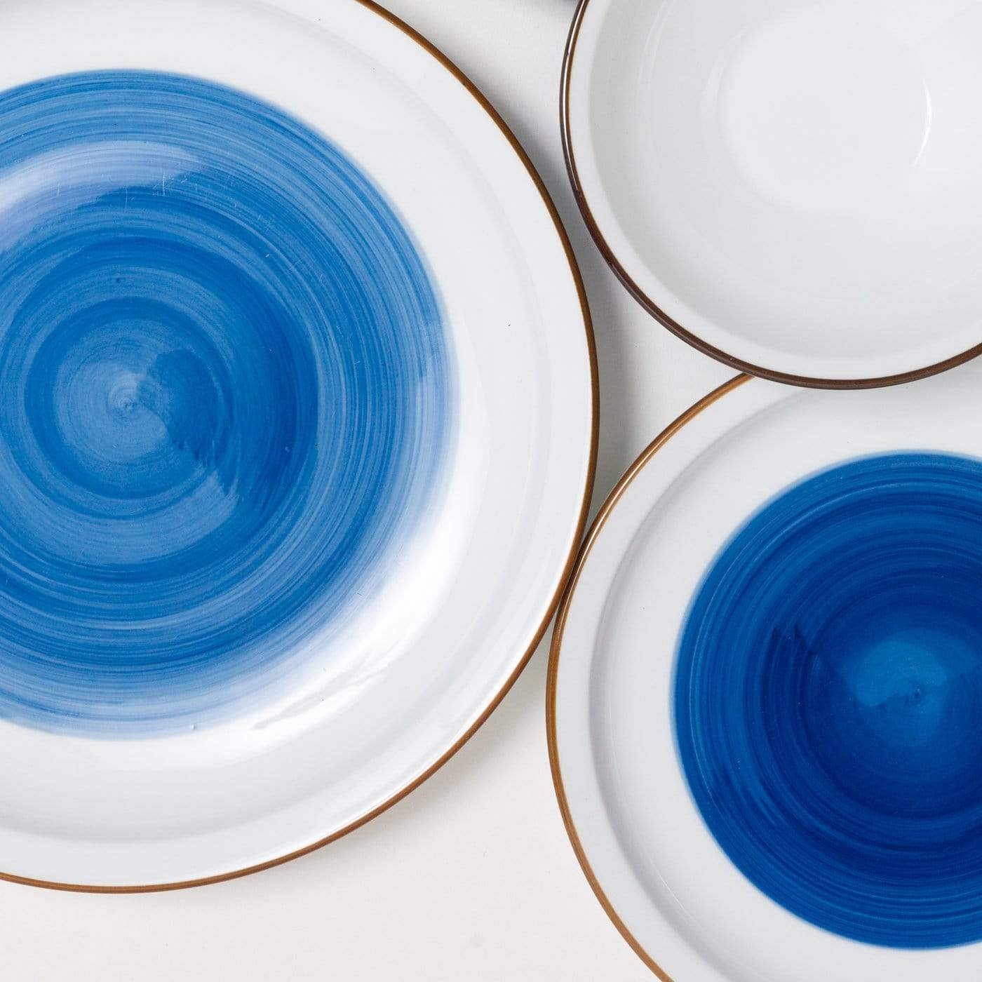 (Store Closing Sale) Flur Dinnerware Set