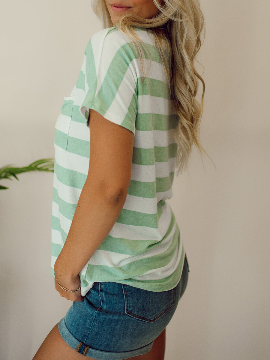 Green striped pocket T-shirt