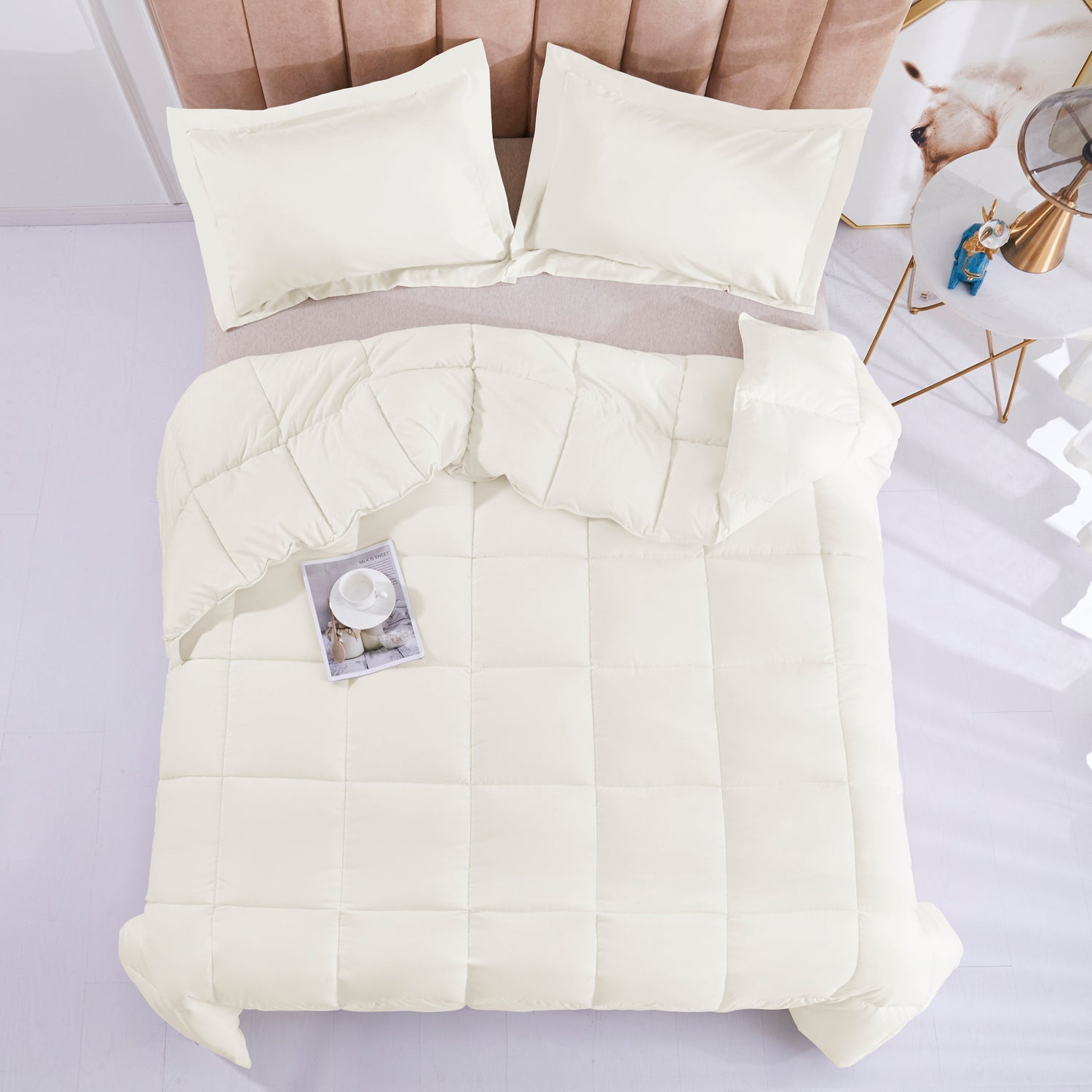 All Season Lightweight Down Alternative Comforter Set